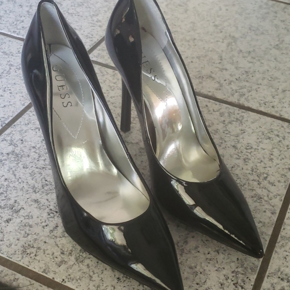 Guess Shoes - Guess Black Patent Pumps 8.5 New
